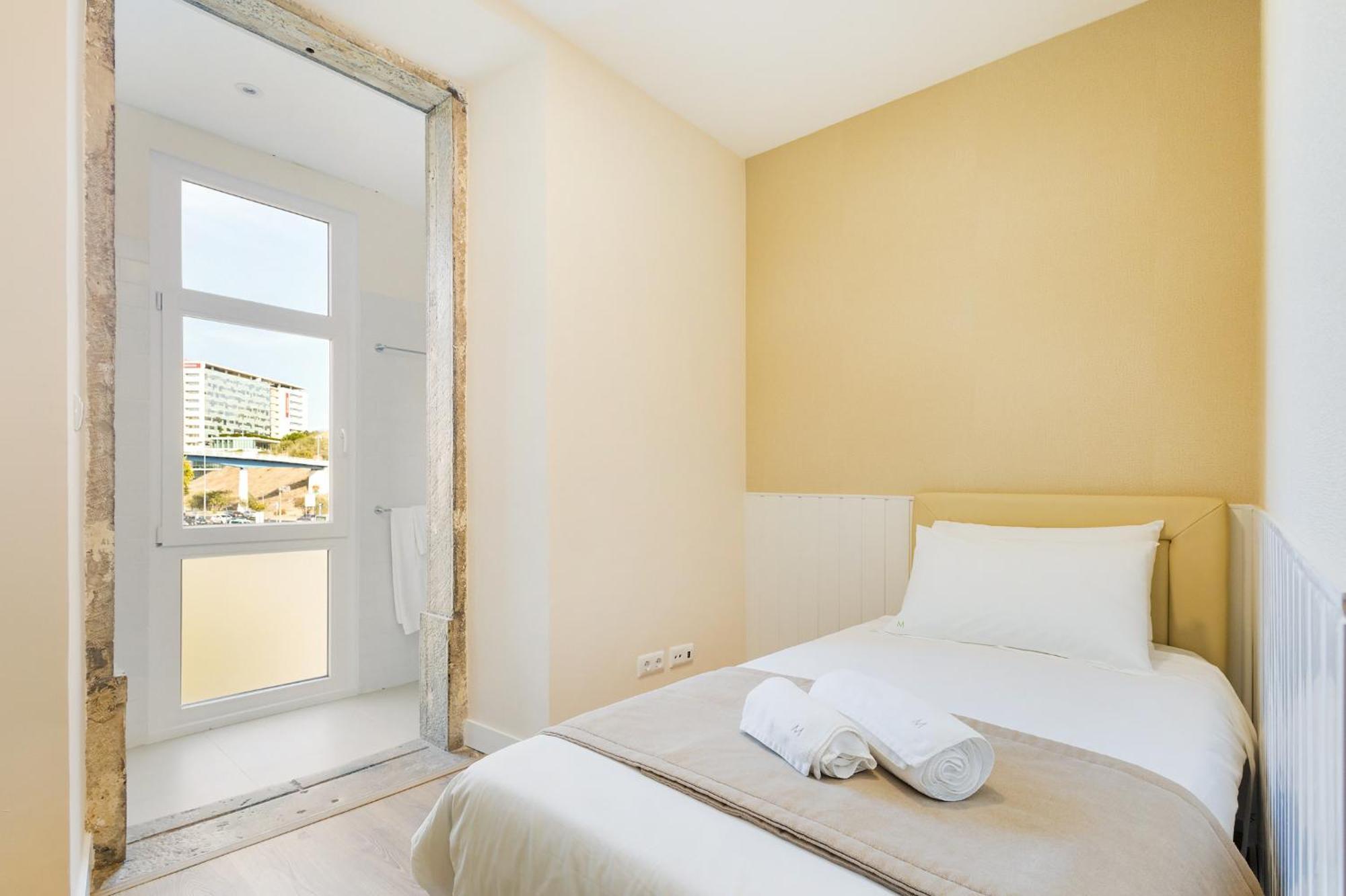 Metropolitan Living Lisbon - Campolide Apartment Exterior photo