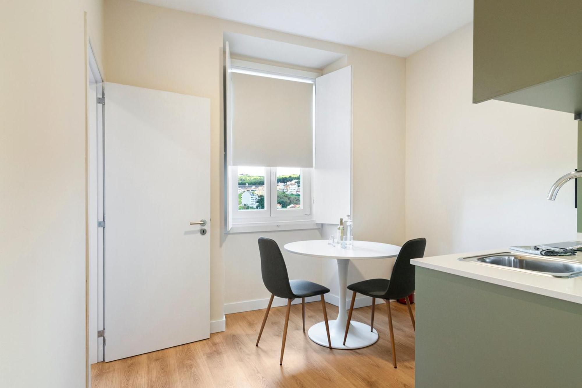 Metropolitan Living Lisbon - Campolide Apartment Exterior photo
